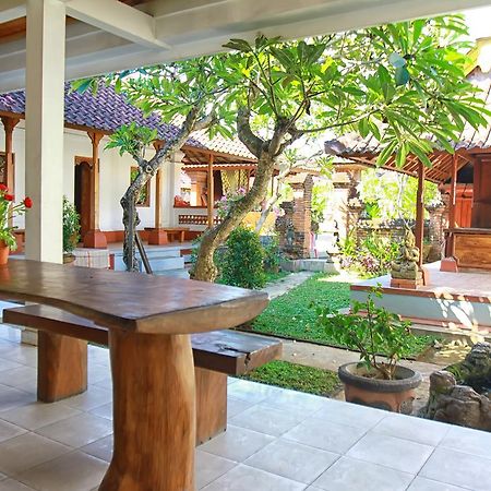 Halaman Depan Hostel Ubud Exteriör bild
