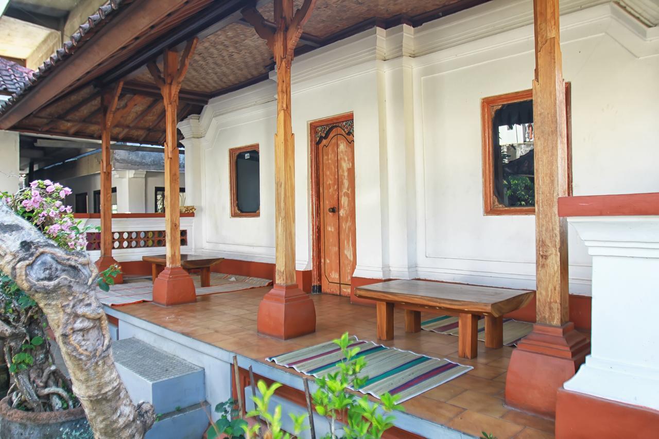 Halaman Depan Hostel Ubud Exteriör bild